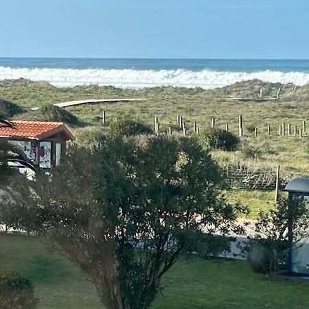 Playa De Berria -Apartamento Con Piscina Y Vistas Al Mar Santoña Zewnętrze zdjęcie